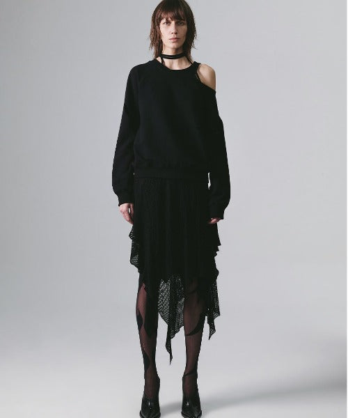 SLIT LAYERED SWEAT SHIRT