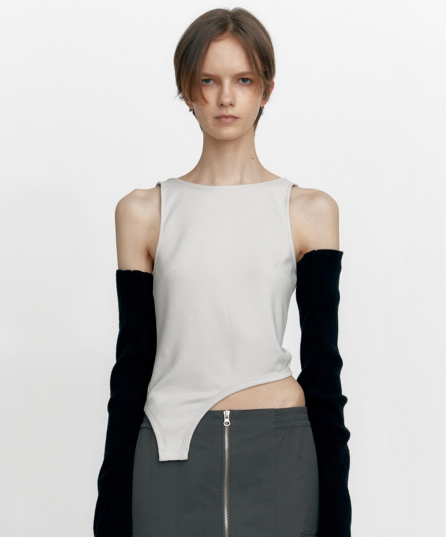 STUDIOTABLE/スタジオテーブル CURVED SLEEVELESS タンクトップ