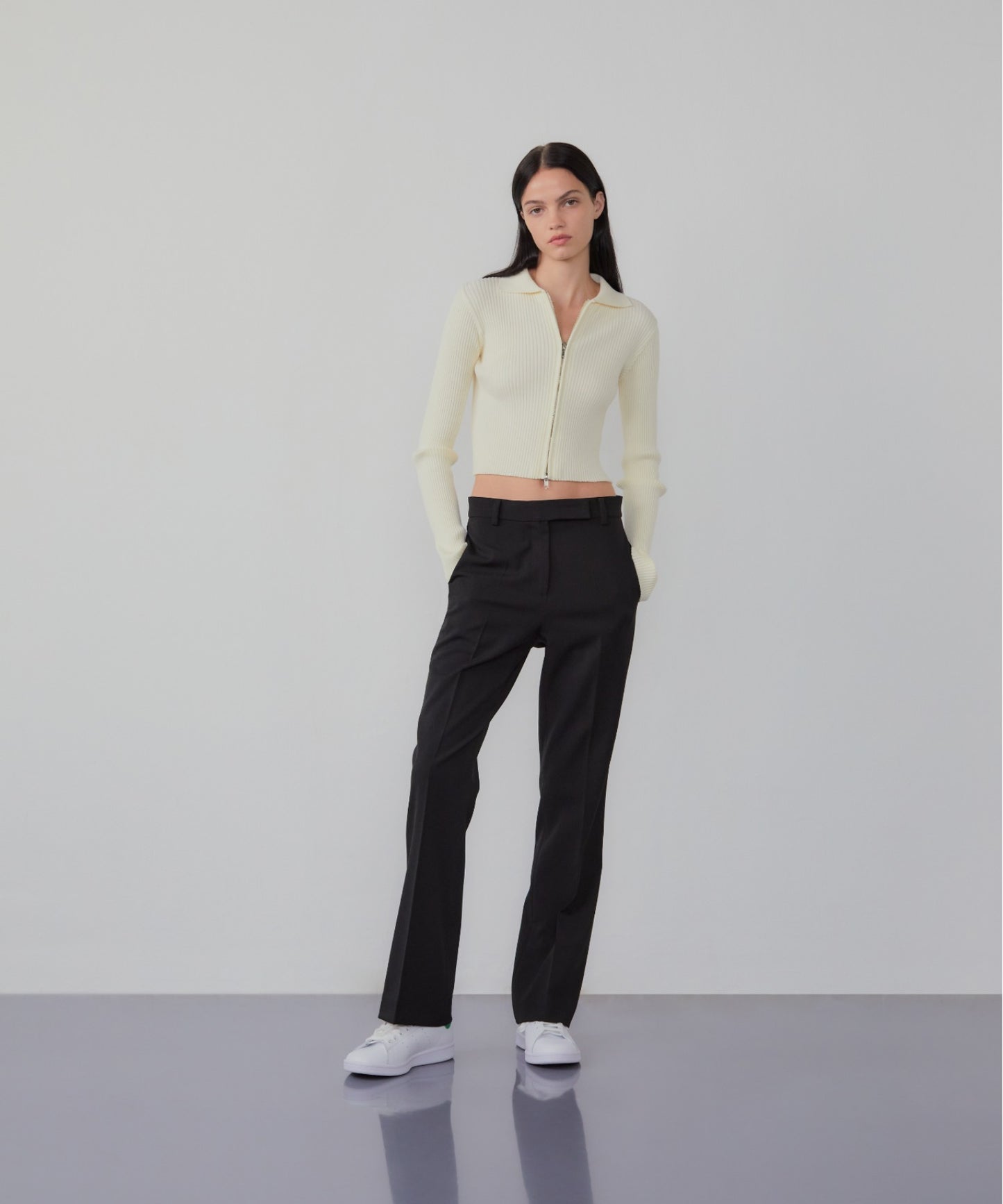 Slim zipped knit top