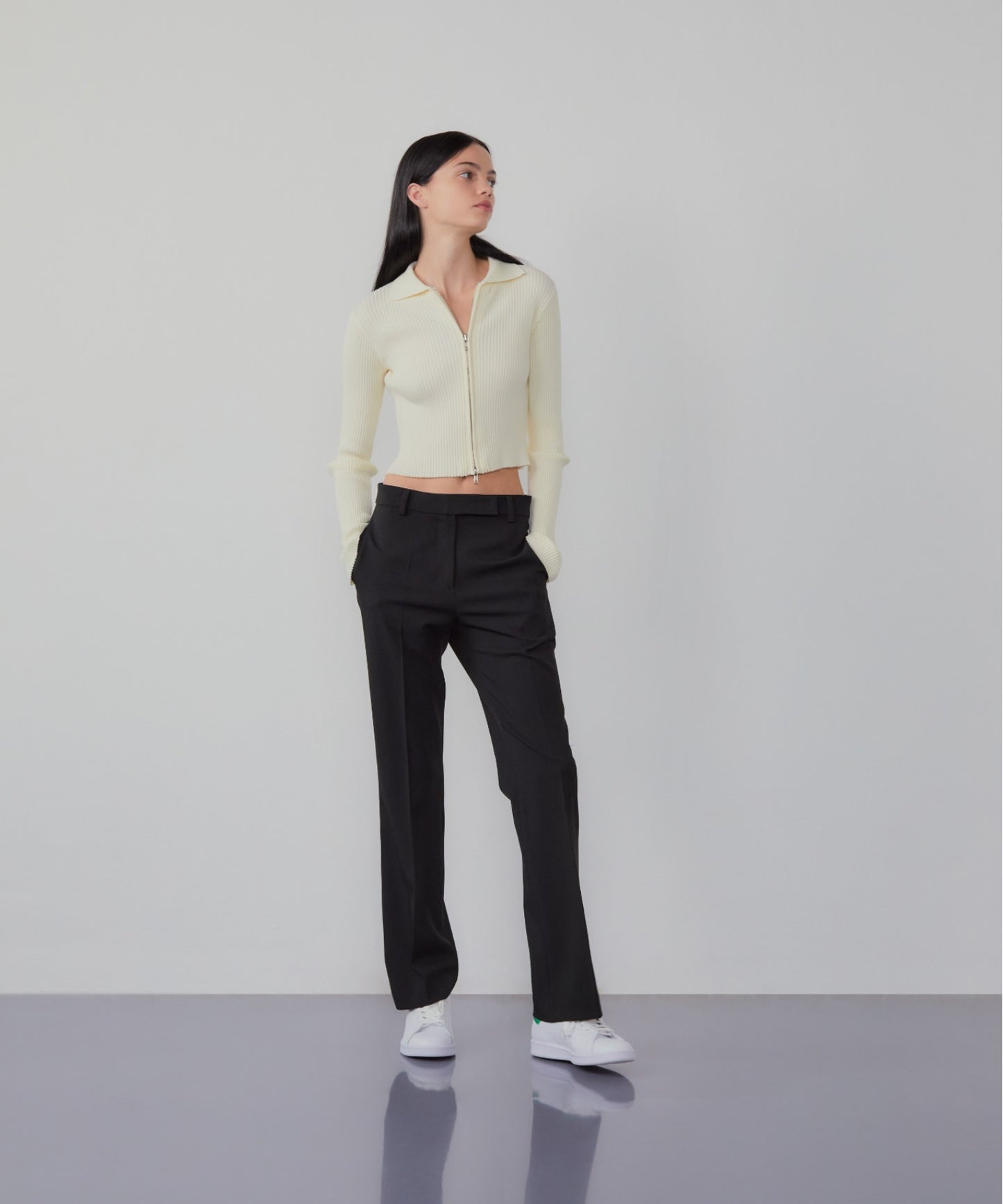Slim zipped knit top