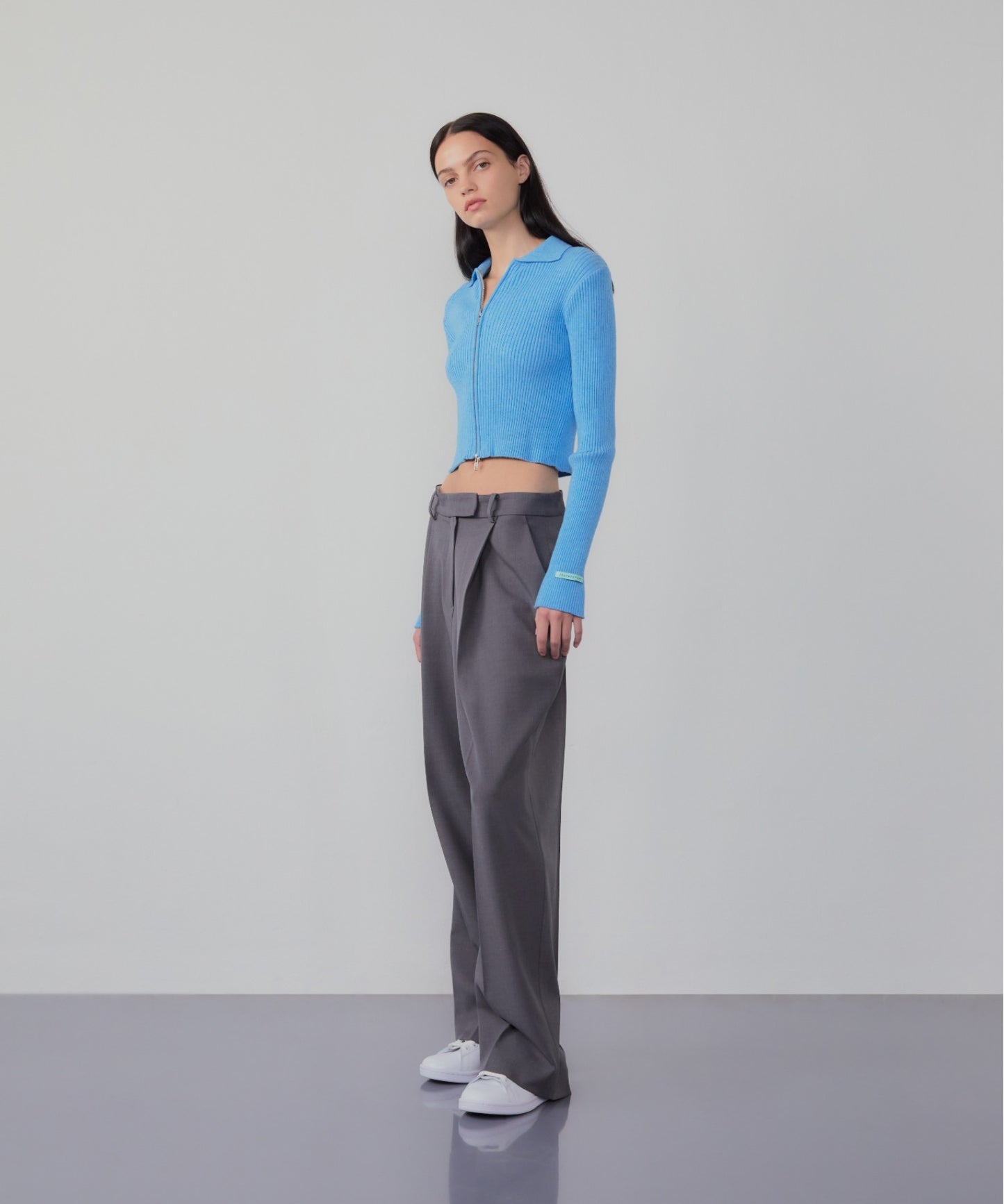 Slim zipped knit top