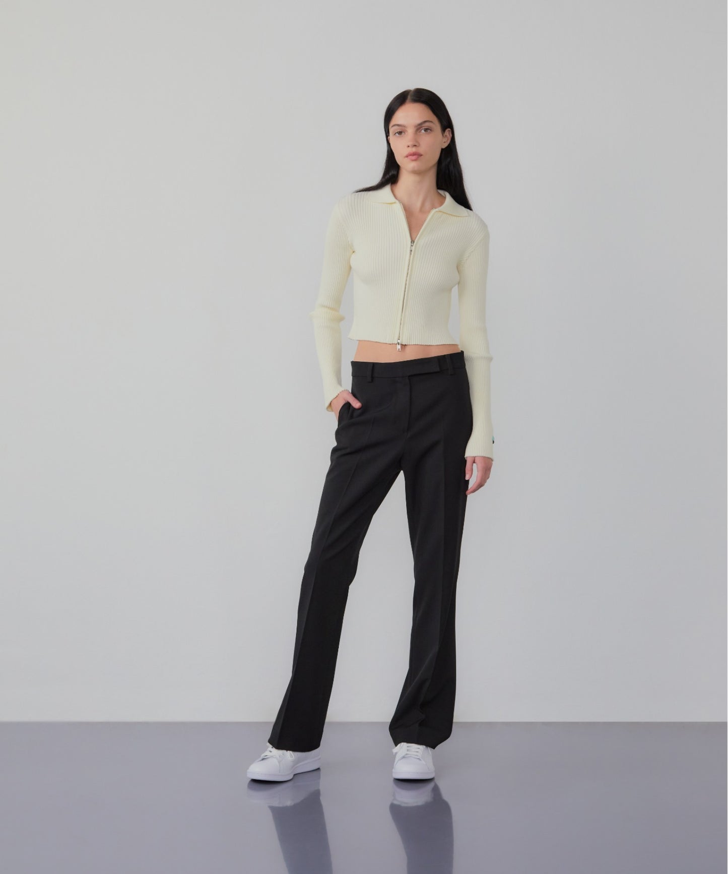 Slim zipped knit top