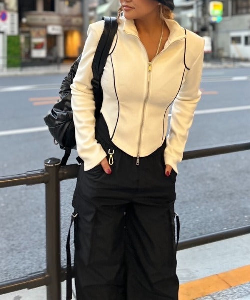 ライン起毛ジップアップトップス