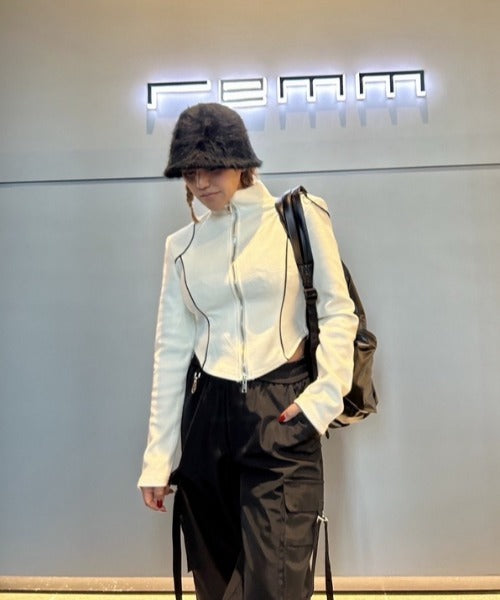 ライン起毛ジップアップトップス