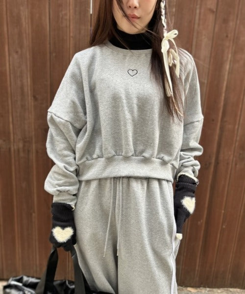 裏起毛ハート刺繍クロップド丈スウェット