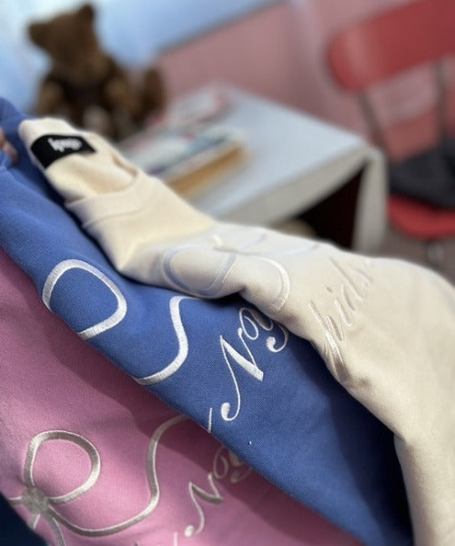 ipugo/イプゴ リボン刺繍オーバーサイズスウェット