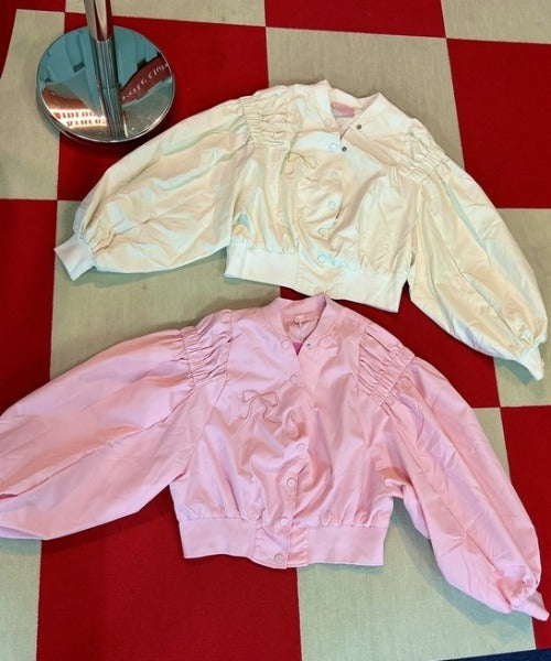 ipugo/イプゴ リボン刺繍 シャーリングジャケット