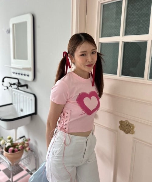 ハートレースアップ クロップドTシャツ