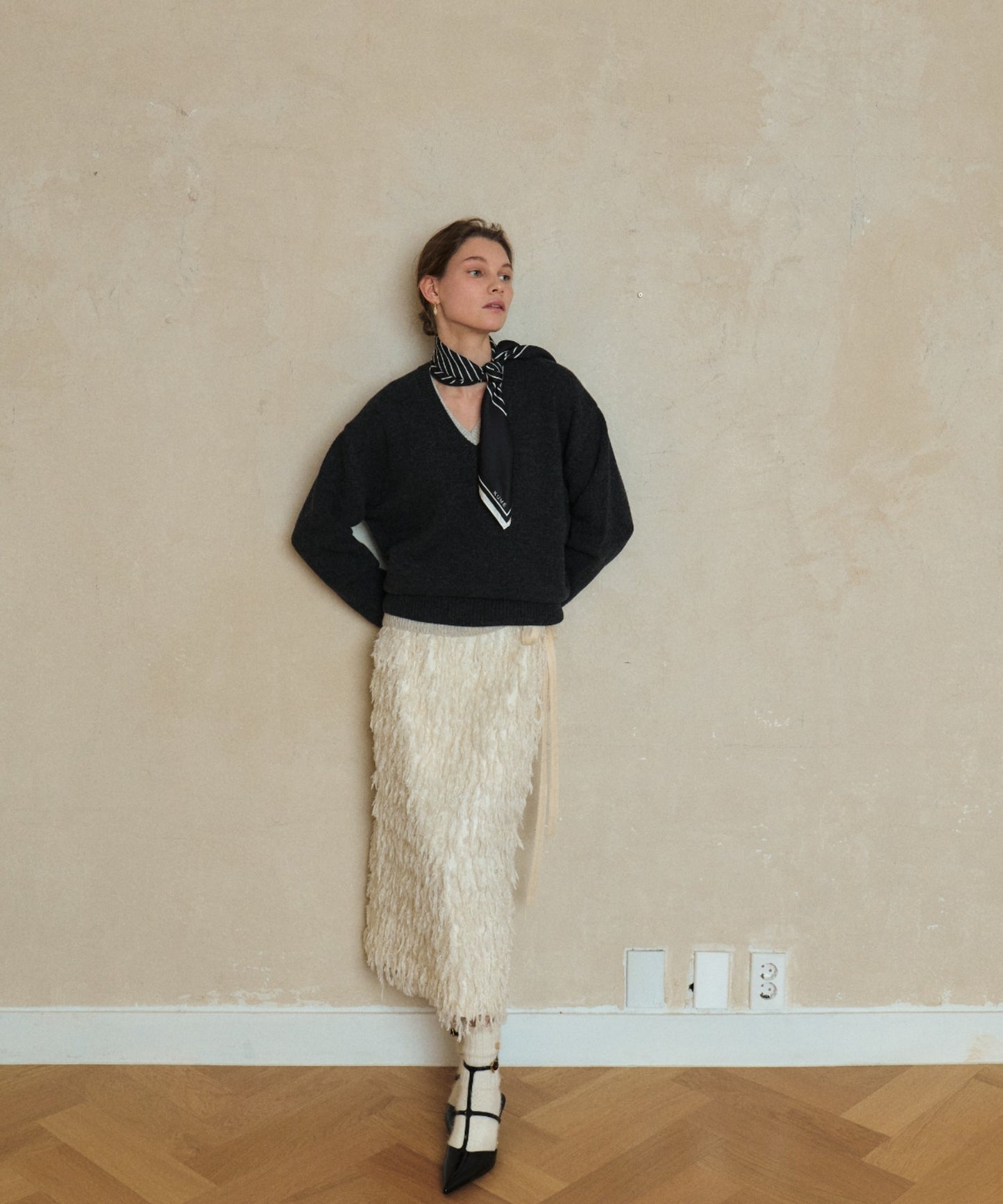 KUME/クメ V-neck Superfine Merino Wool Sweater ウールセーター