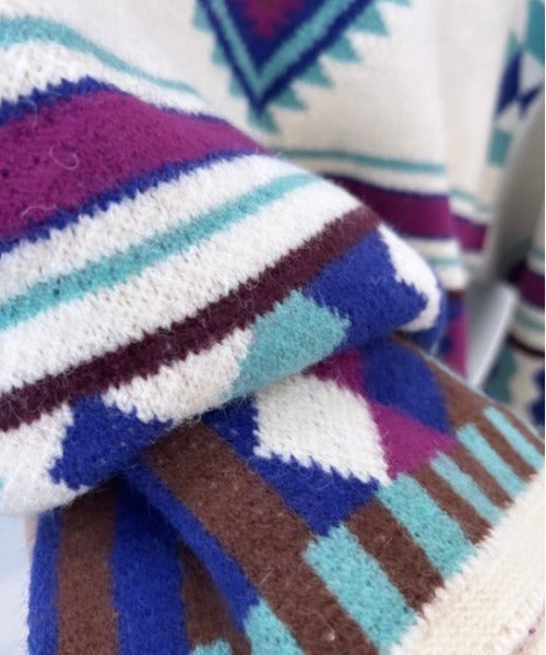 ipugo/イプゴ ボヘミアン柄ニット