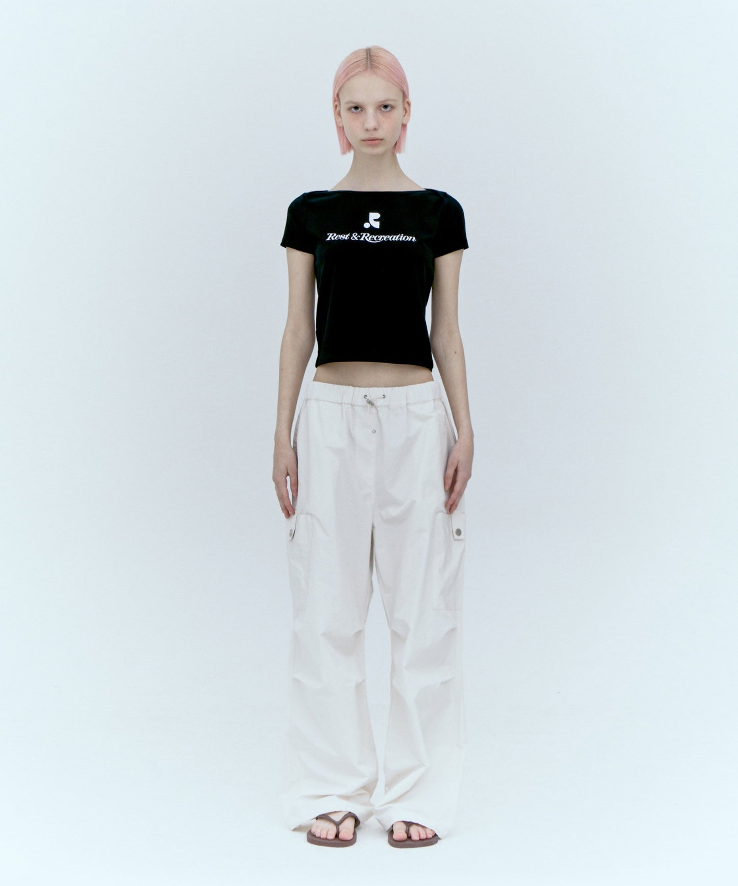 LOGO LIP NECK T-SHIRT