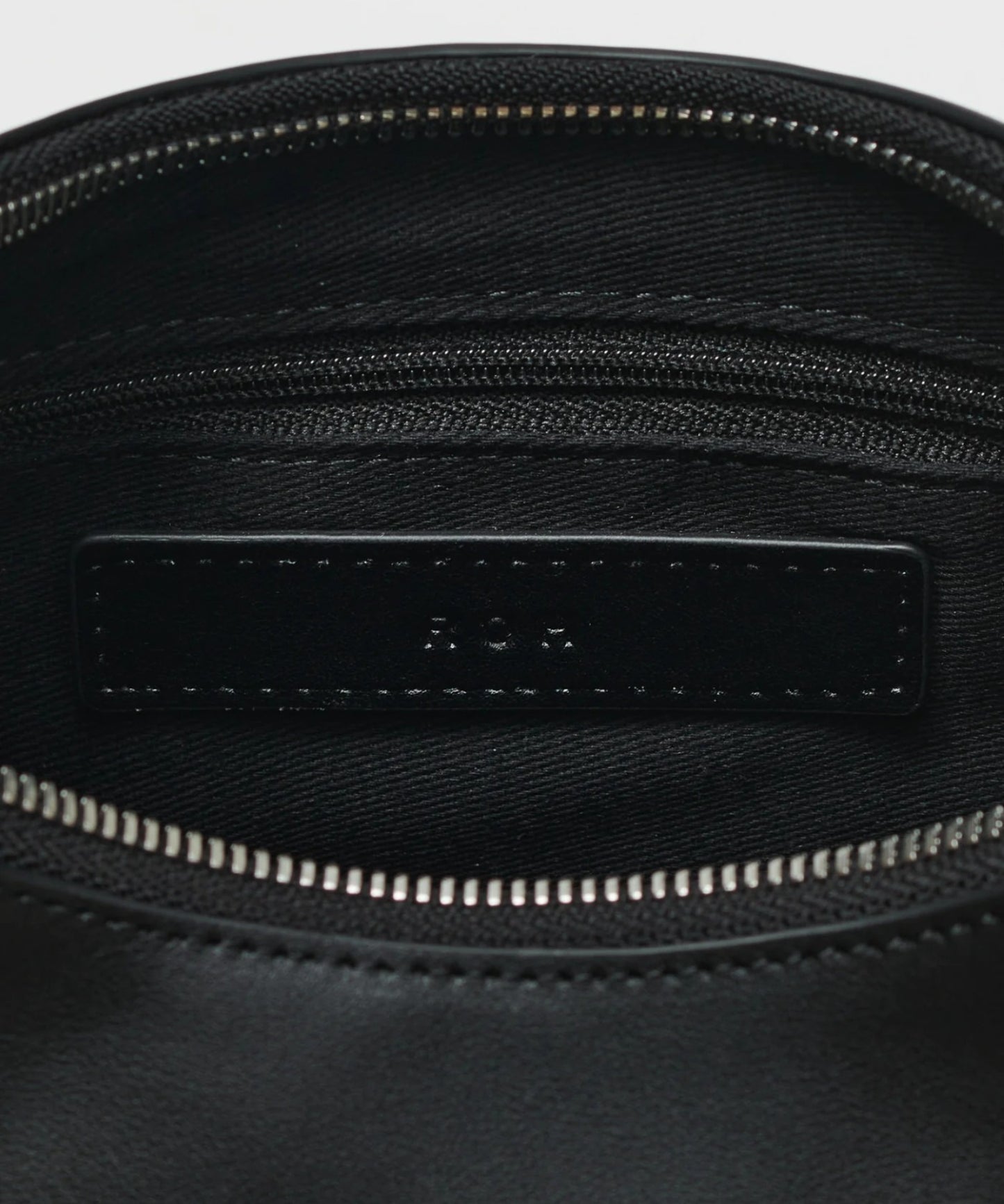 ROH SEOUL/ローソウル MEDIUM AROUND HOBO BAG ハンドバッグ