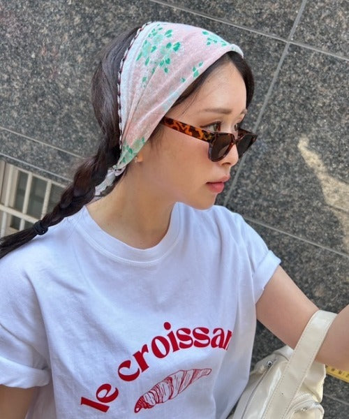 ipugo/イプゴ クロワッサンロゴトップス