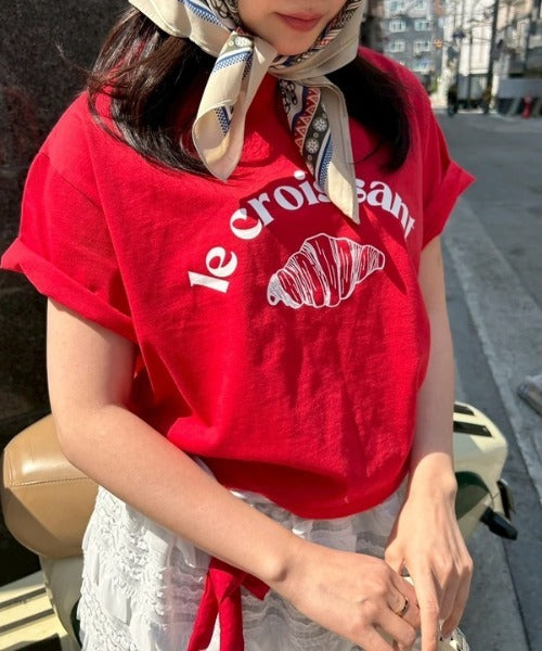 ipugo/イプゴ クロワッサンロゴトップス