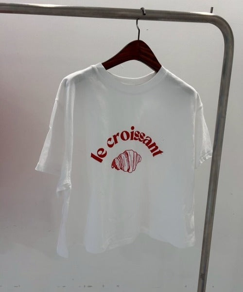 ipugo/イプゴ クロワッサンロゴトップス