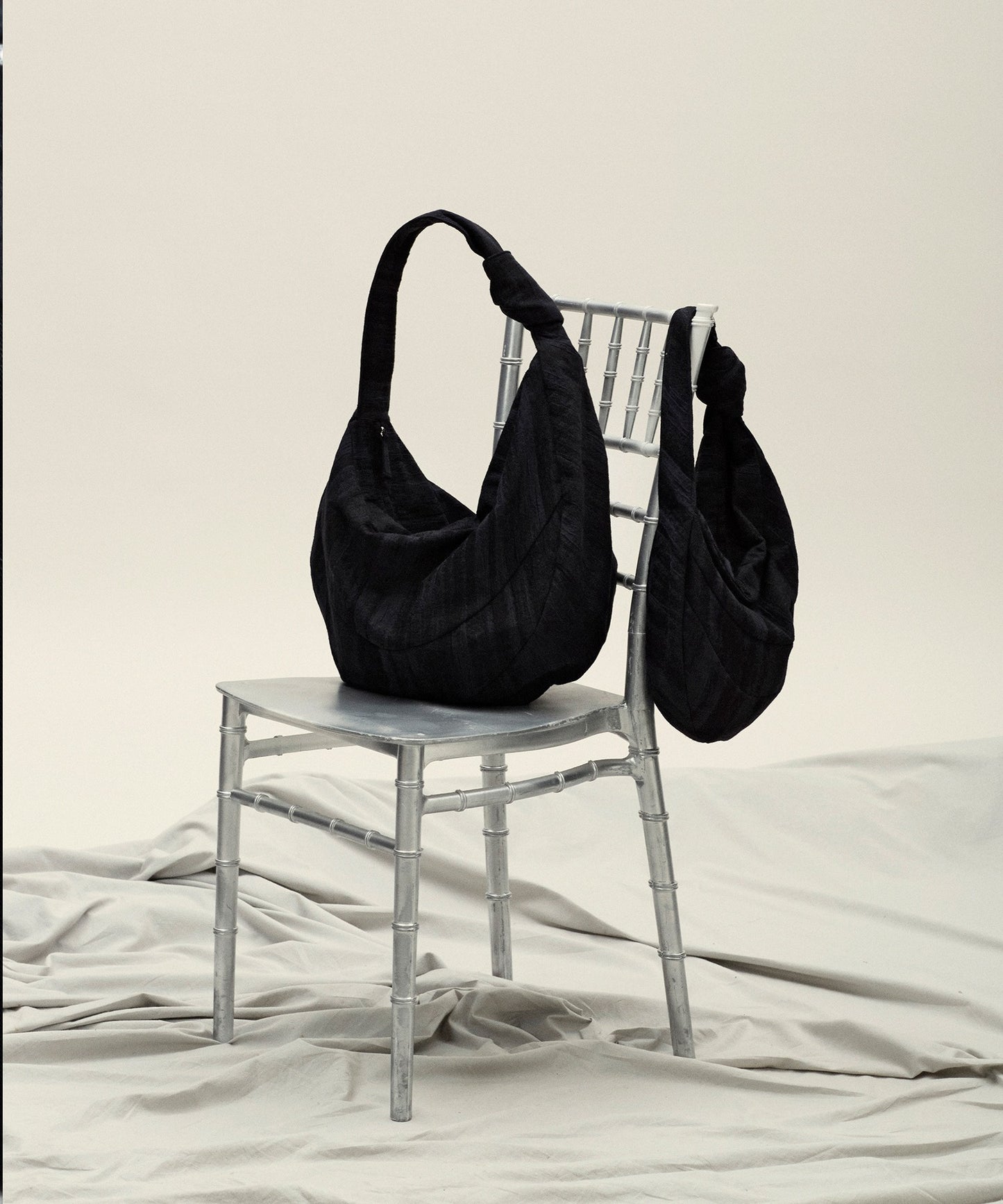 anggae/アンゲ KNOT TUBE BAG (S) ショルダーバッグ