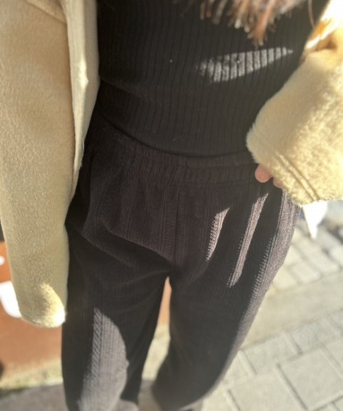 ケーブル柄裏起毛ワイルドパンツ
