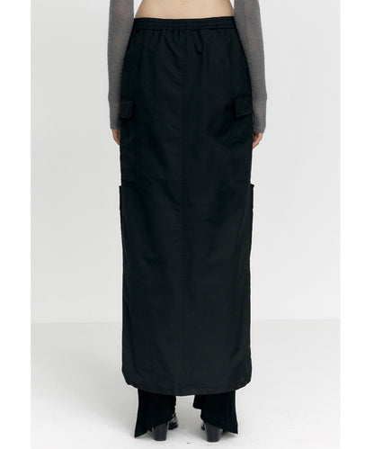 ZIP-UP POCKET LONG SKIRT