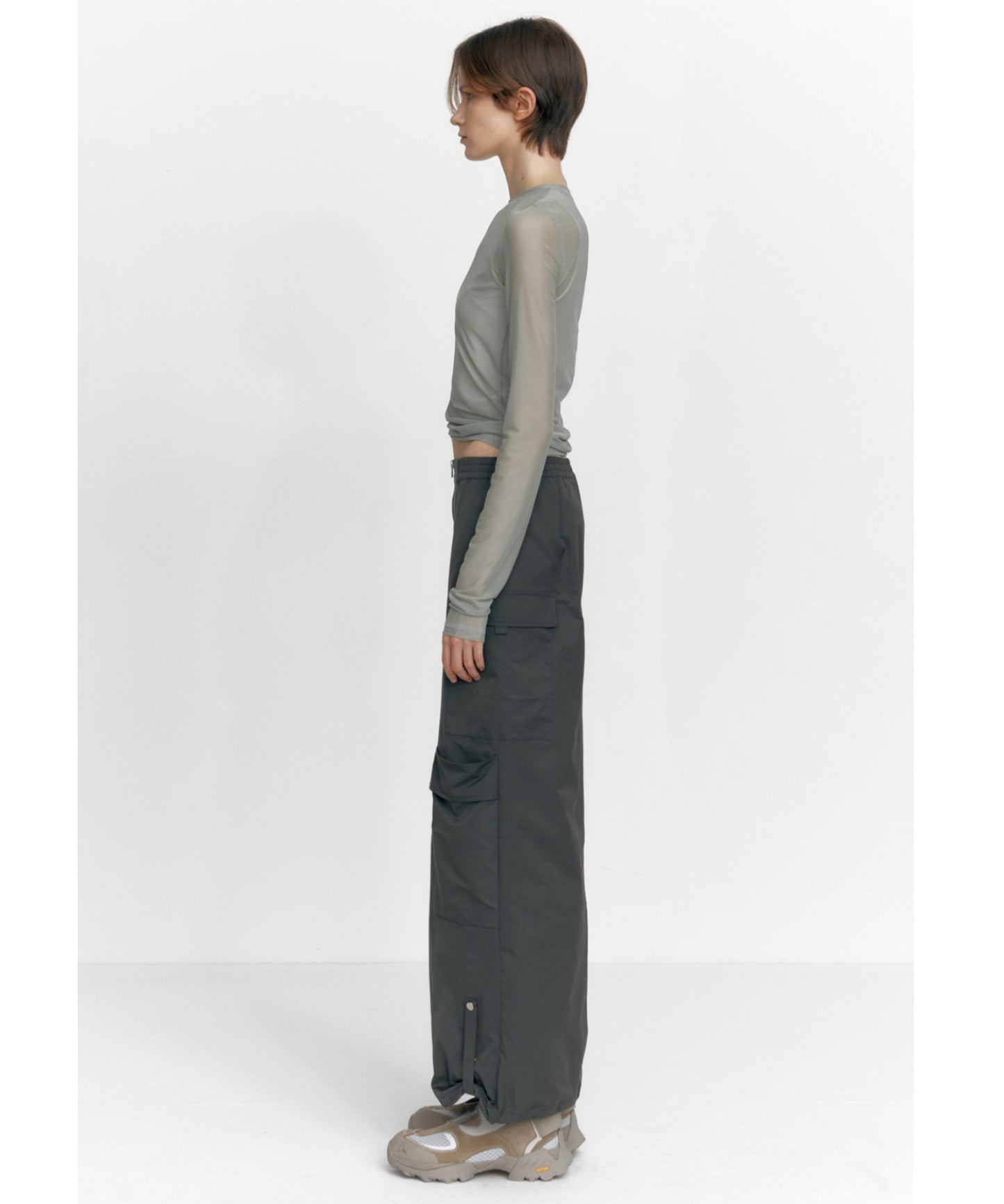 ZIP-UP POCKET LONG SKIRT