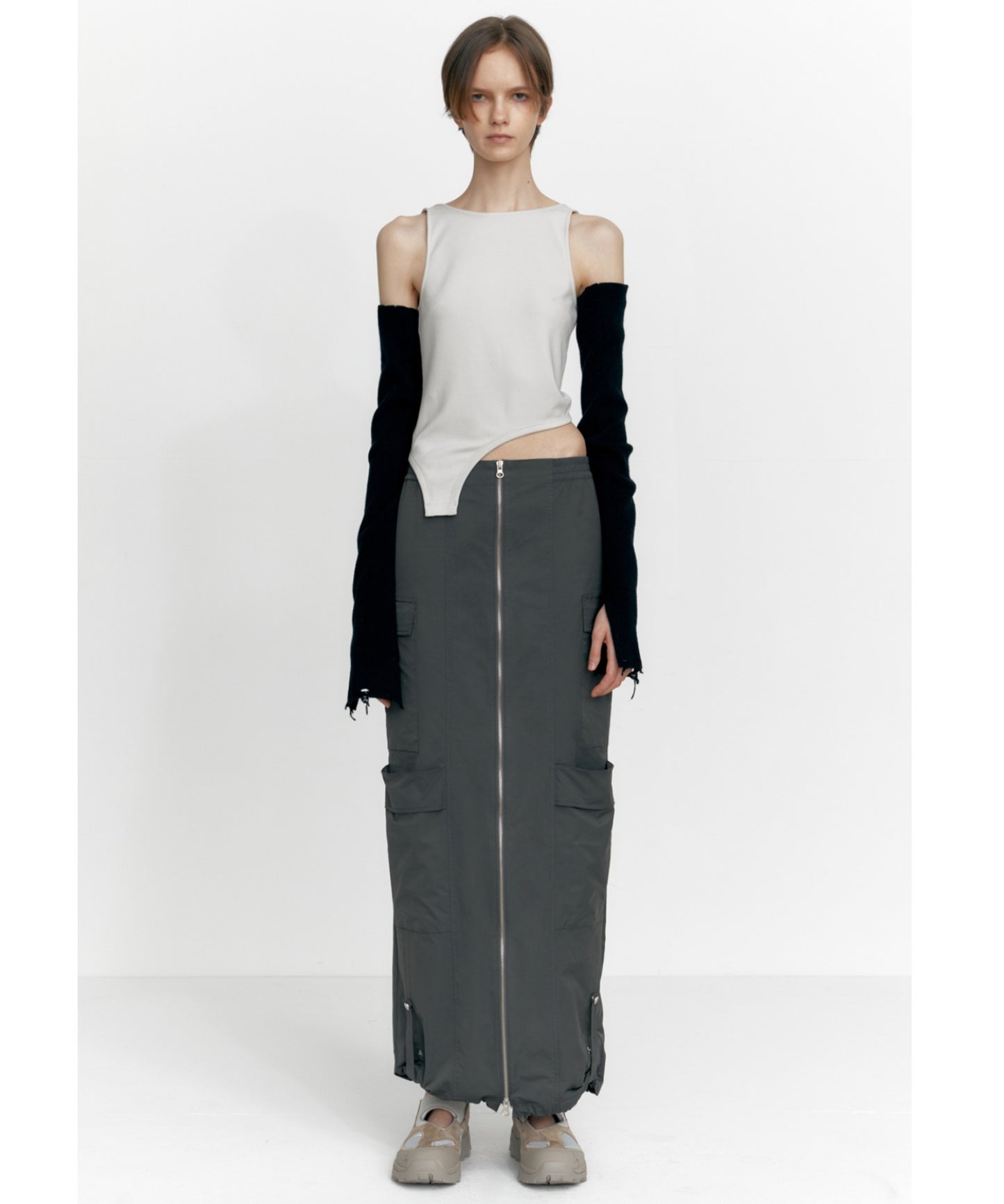 ZIP-UP POCKET LONG SKIRT