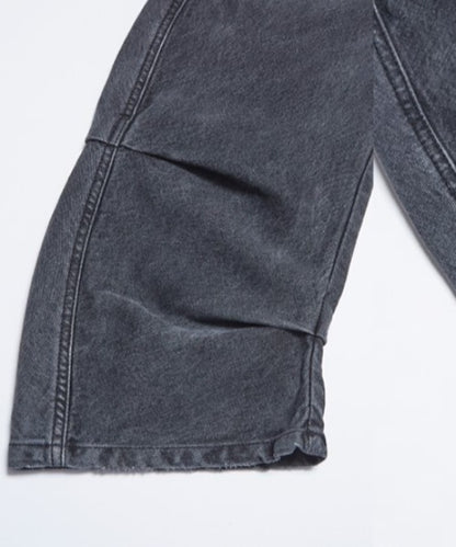 Shirred jeans