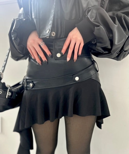 ミニ丈 レザーアシメスカート