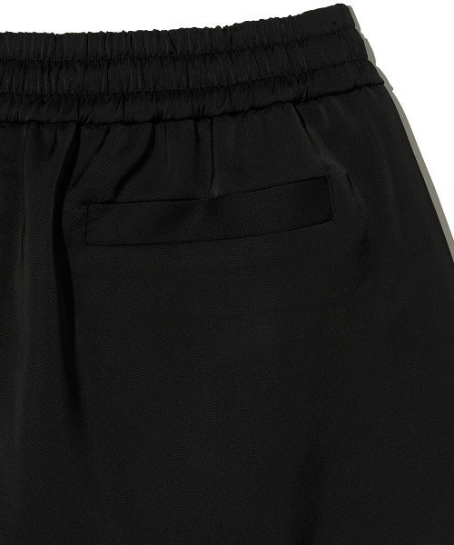 Line Satin Shorts