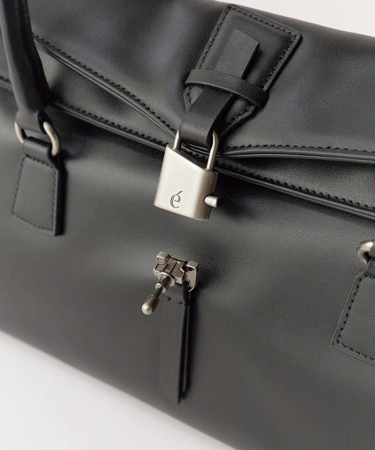 LUV LOCK DUFFLE BAG