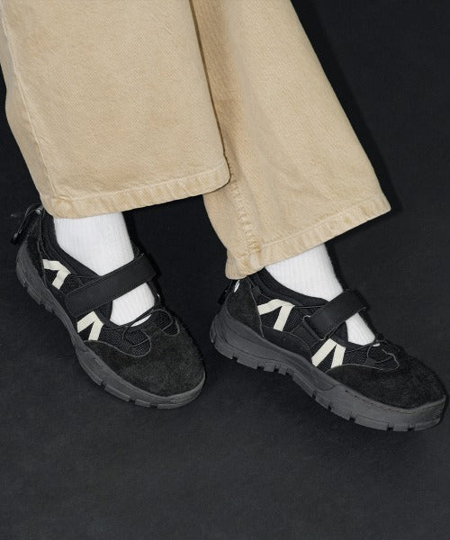 BRYN VELCRO SNEAKERS_BRUSHED SUEDE