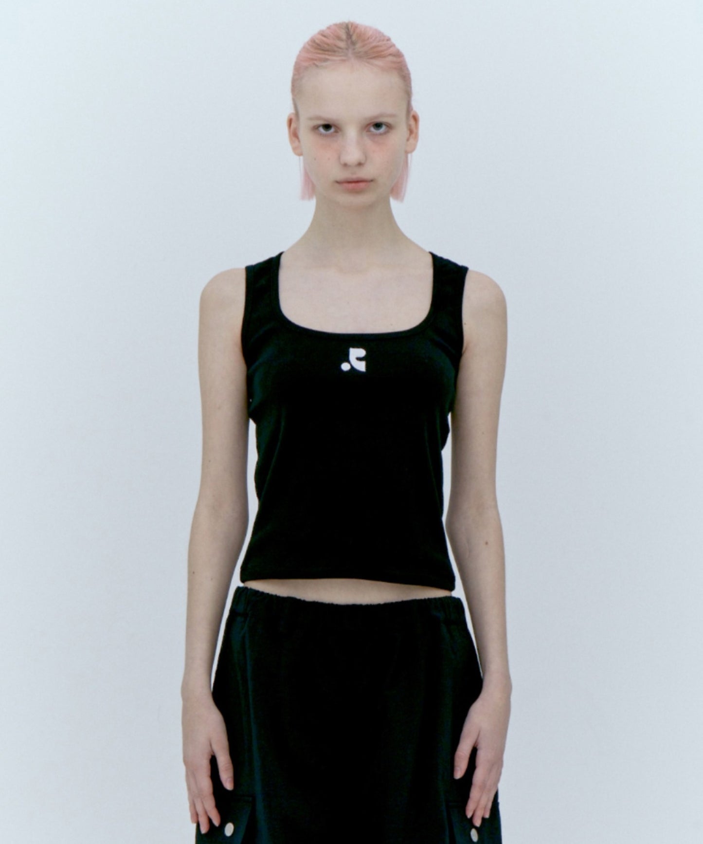 WIDE U-NECK TANK TOP