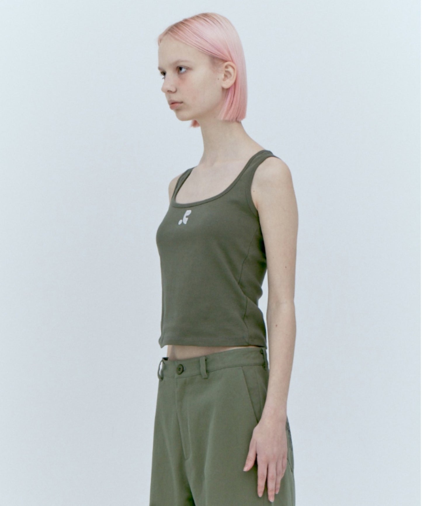 WIDE U-NECK TANK TOP