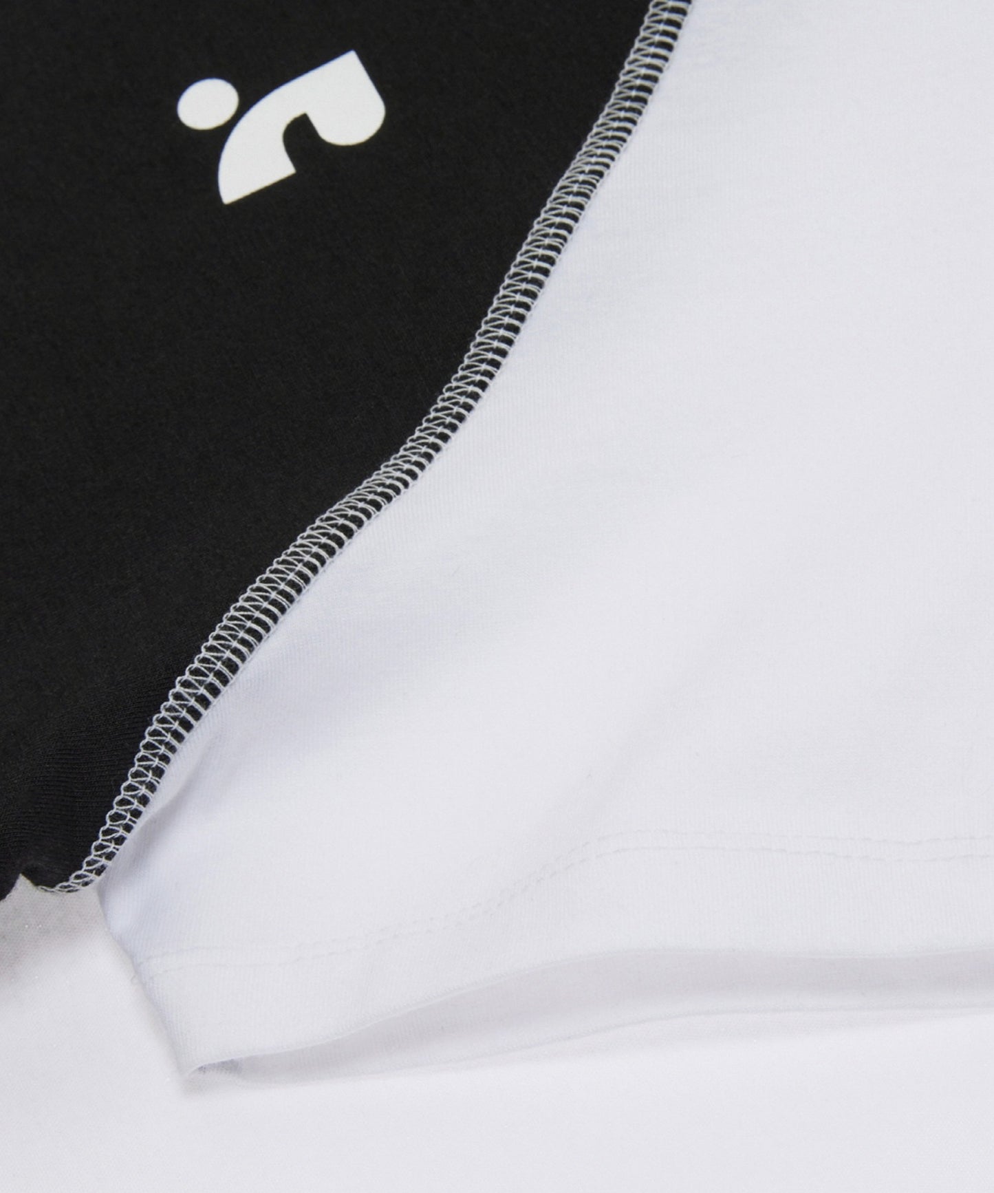 RAGLAN CROP TOP