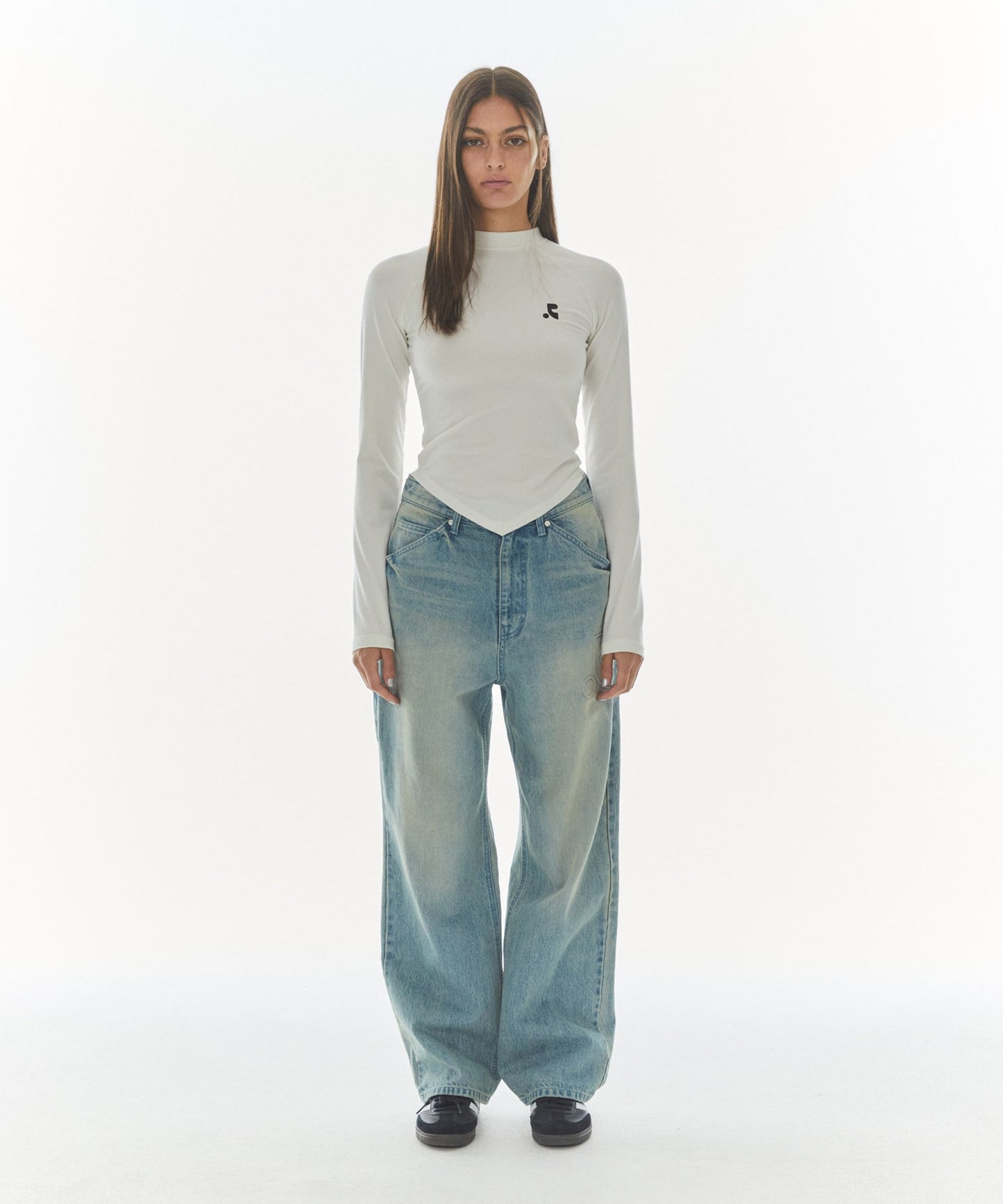 ARROW POINT LONG SLEEVE