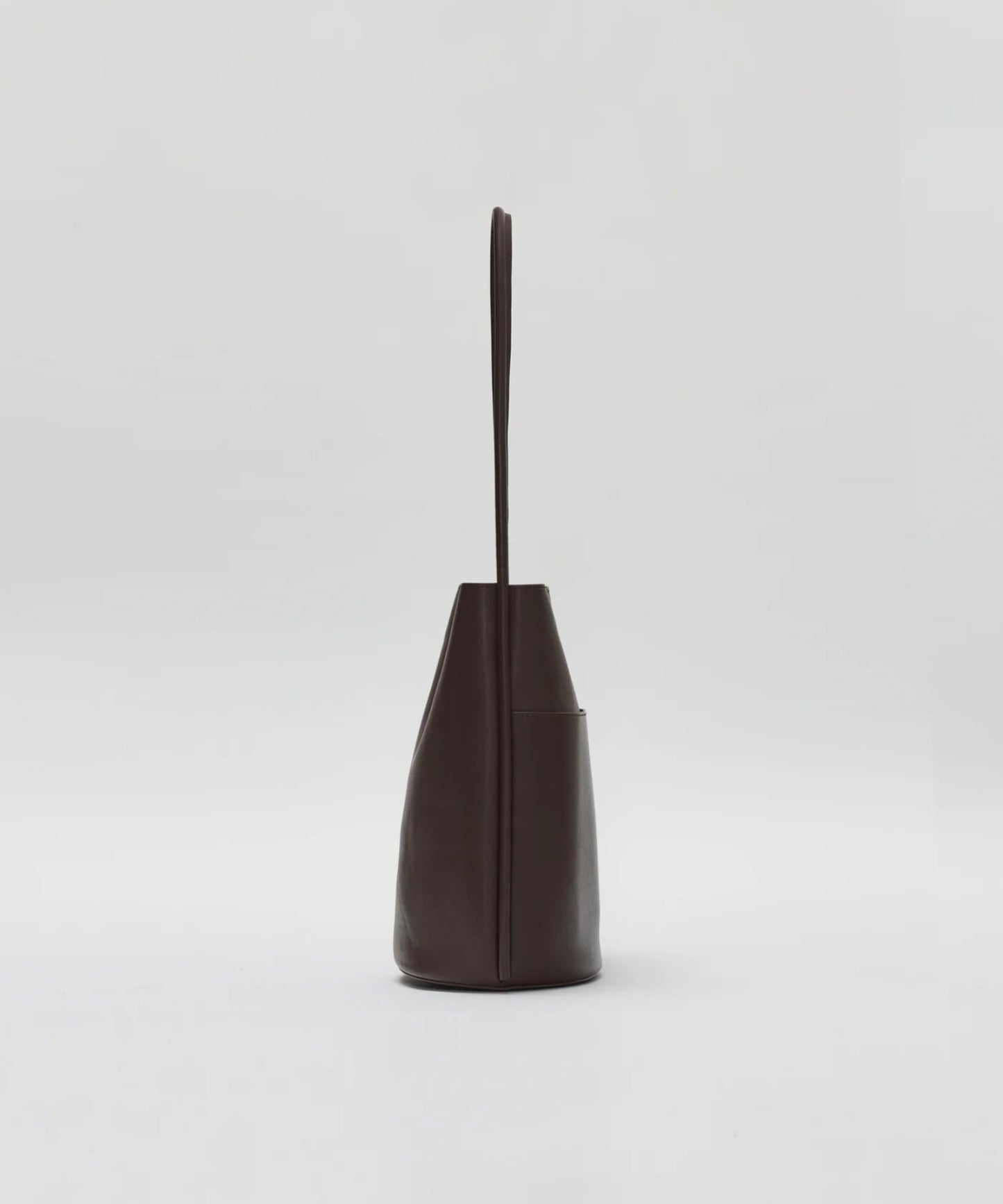 MEDIUM MUG SHOULDER BAG