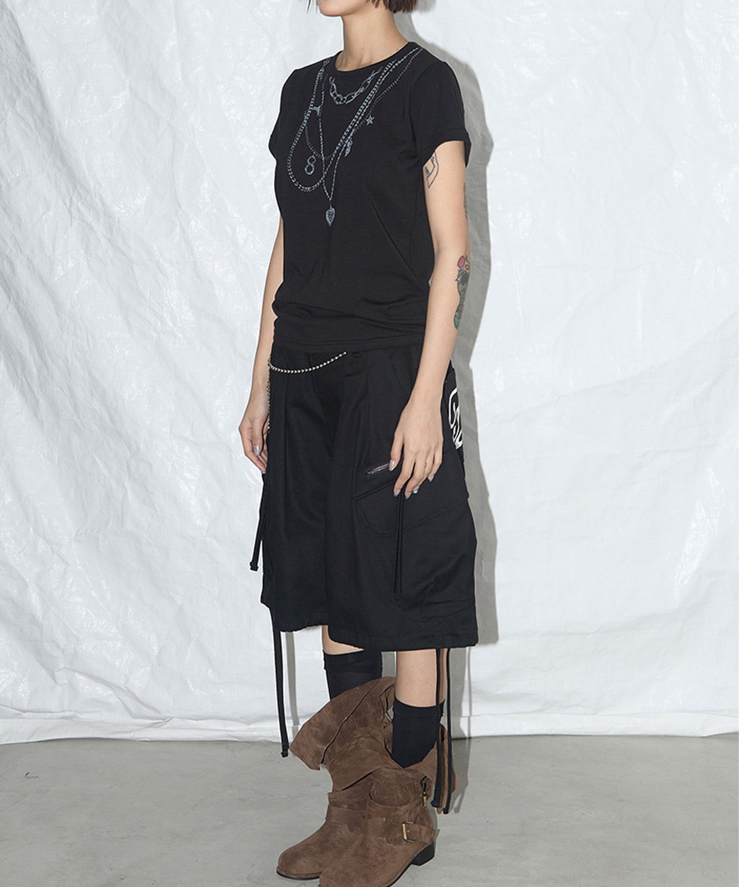 CARGO LETTERING BERMUDA PANTS
