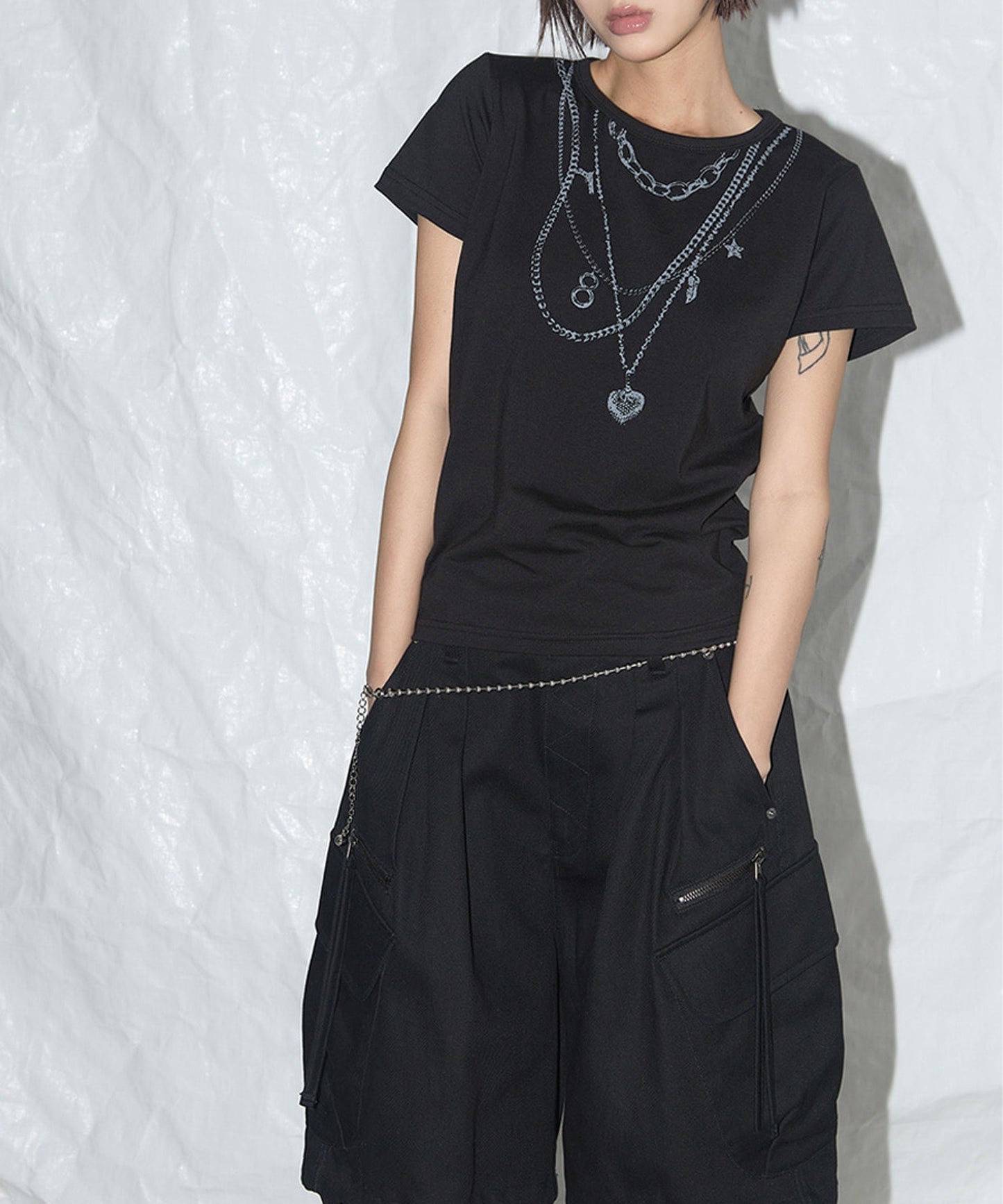 CARGO LETTERING BERMUDA PANTS