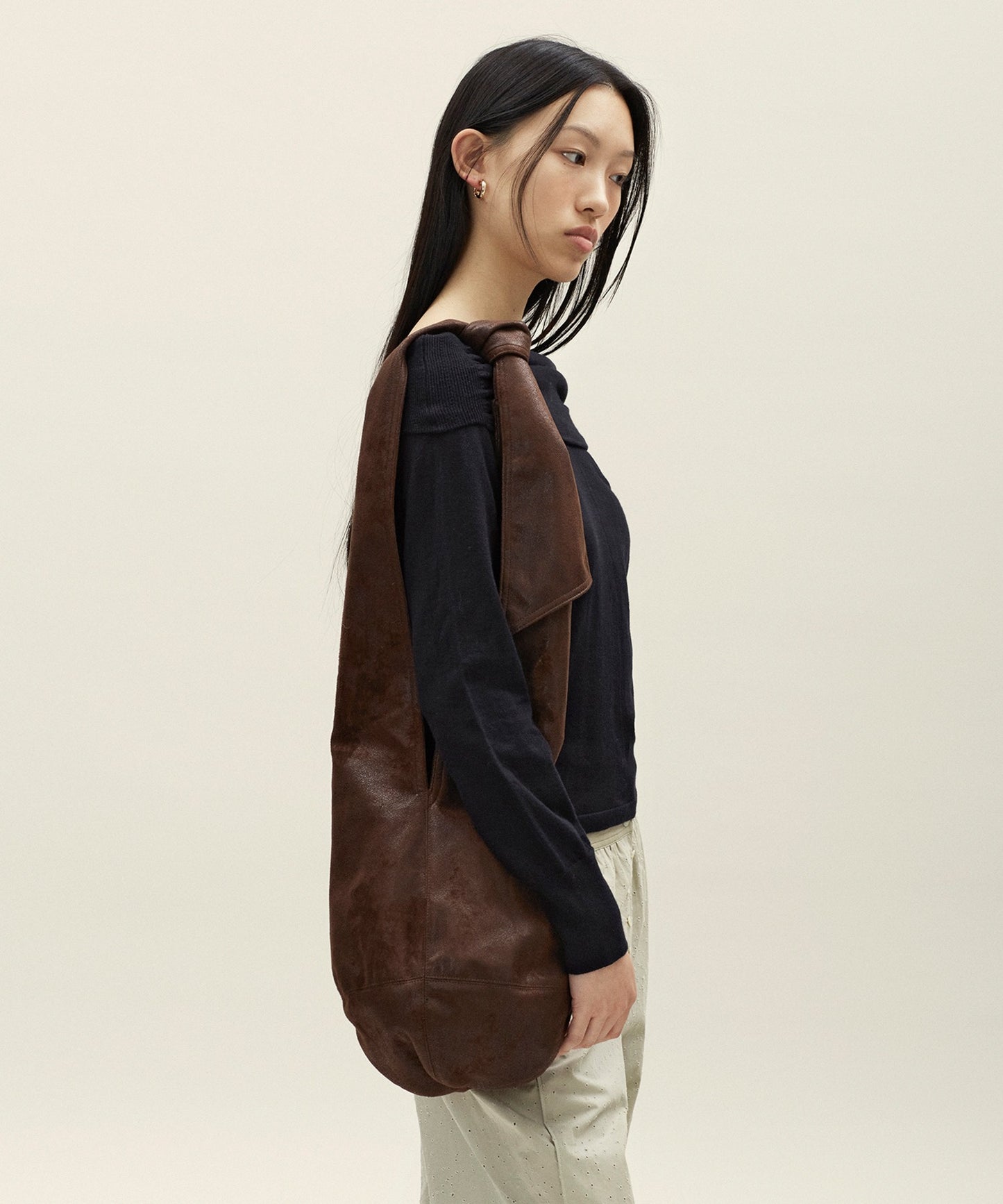anggae/アンゲ TIED COCOON SAC ショルダーバッグ