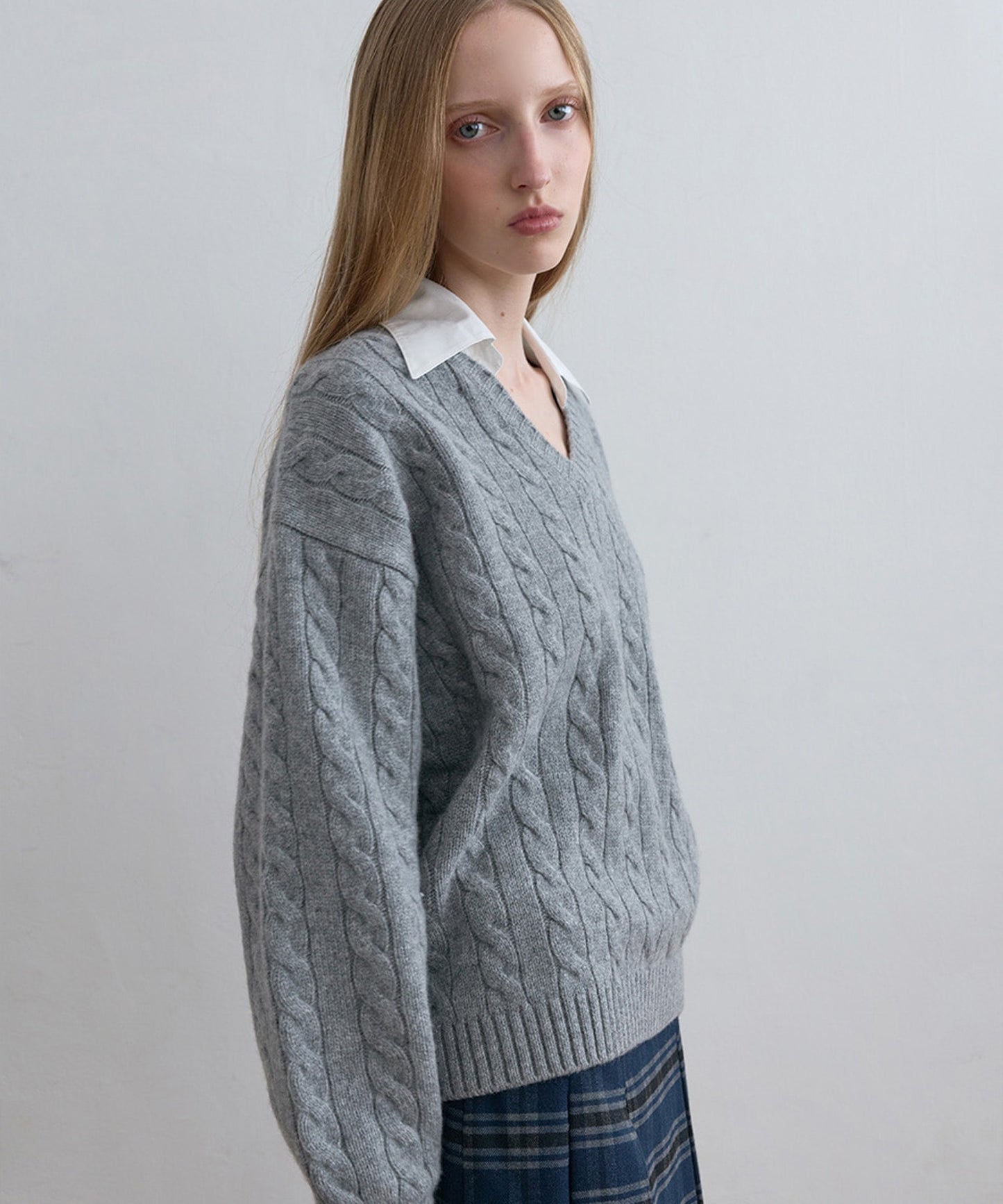 Kijun/キジュン Shirt Collar V-Neck Knit メリノウール ケーブル編み 襟付きニット