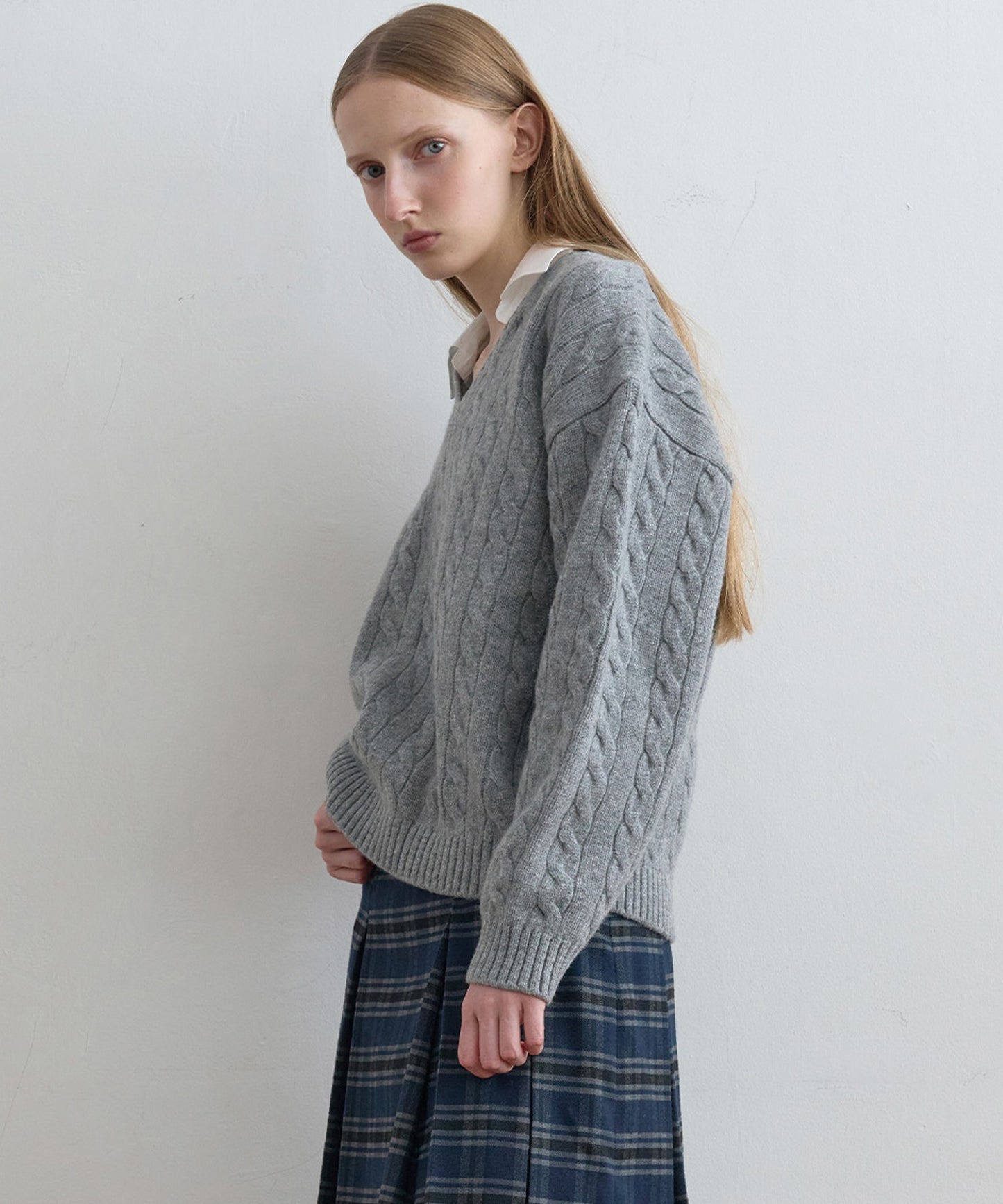 Kijun/キジュン Shirt Collar V-Neck Knit メリノウール ケーブル編み 襟付きニット